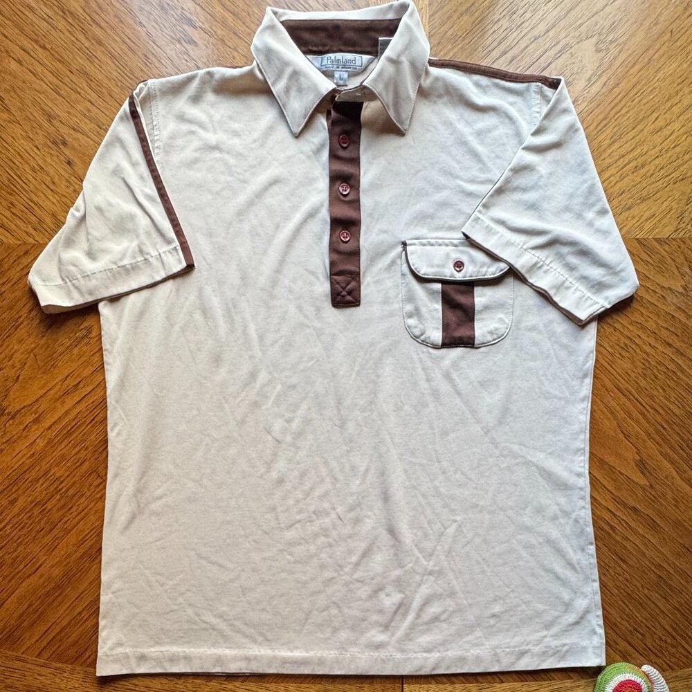 (L) PALMLAND VINTAGE Tan w/ Brown Trim on Pocket & Shoulder Seam Polo